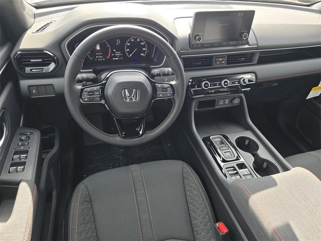 New 2025 Honda Pilot Sport image 23