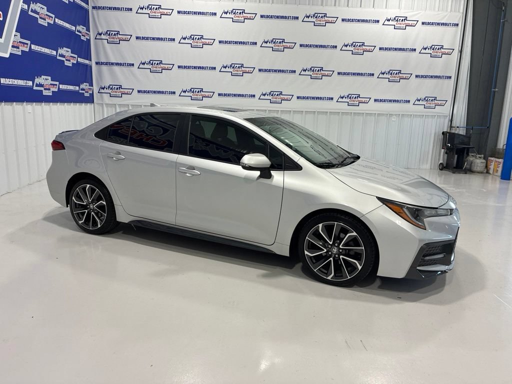 Used 2020 Toyota Corolla XSE FWD image 7