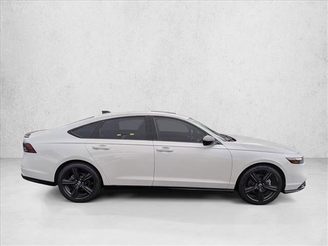 Used 2024 Honda Accord Sport image 4