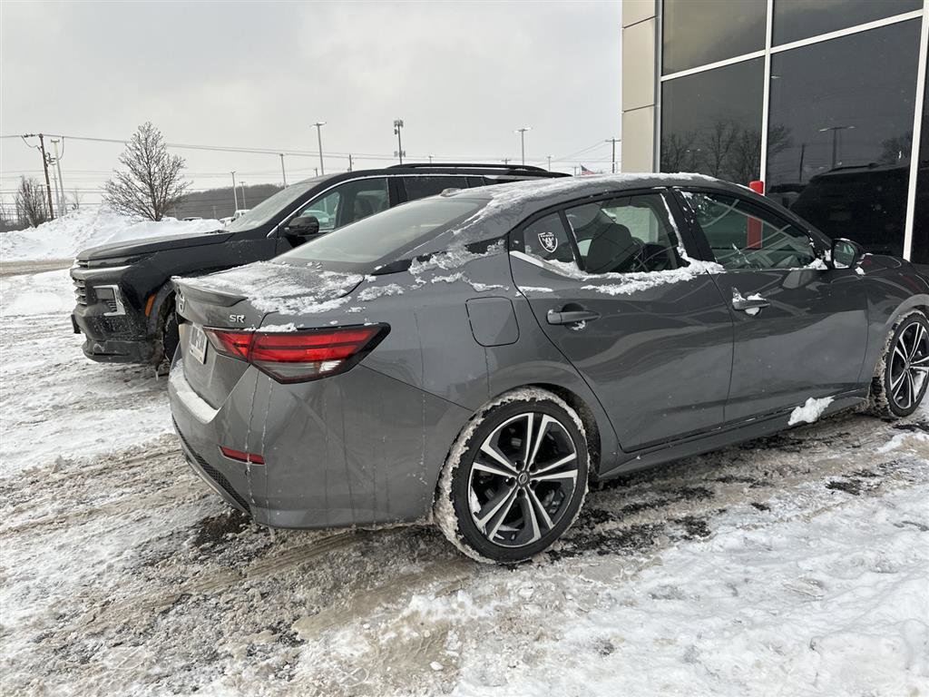 Used 2020 Nissan Sentra SR w/ Premium Package FWD image 3