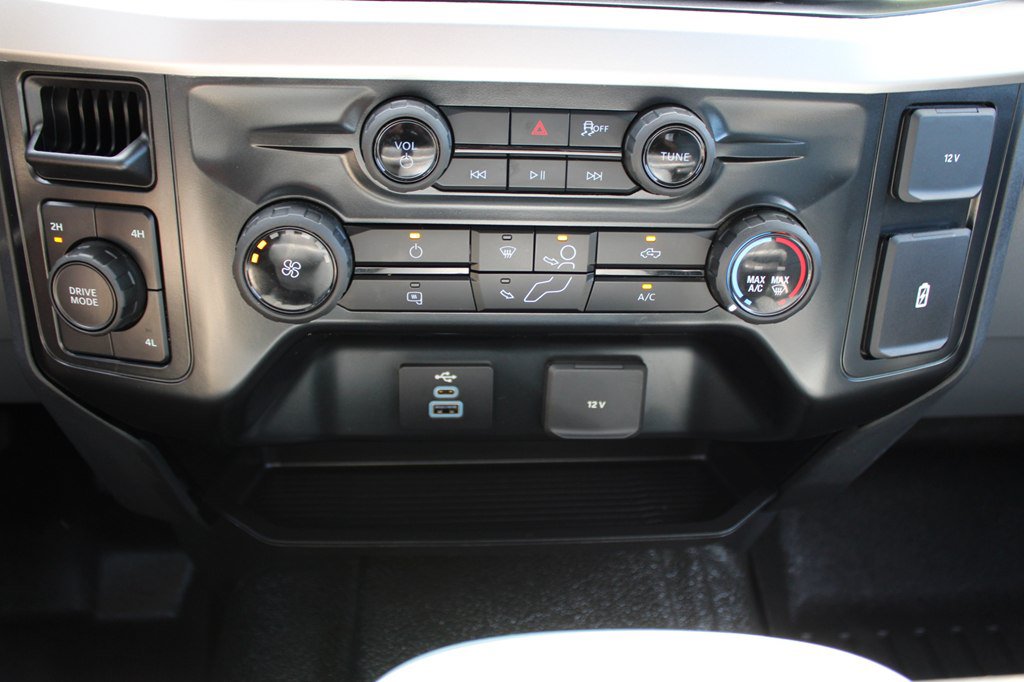 Used 2025 Ford F350 XL AWD/4WD image 36