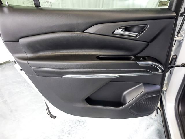 Used 2024 Chevrolet Traverse LT image 29