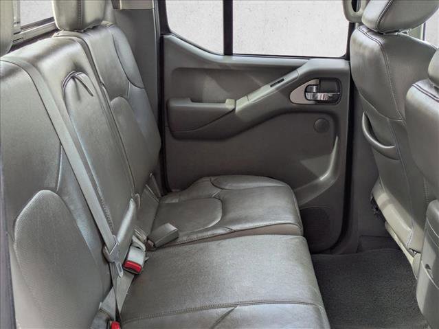 Used 2019 Nissan Frontier SL AWD/4WD image 26