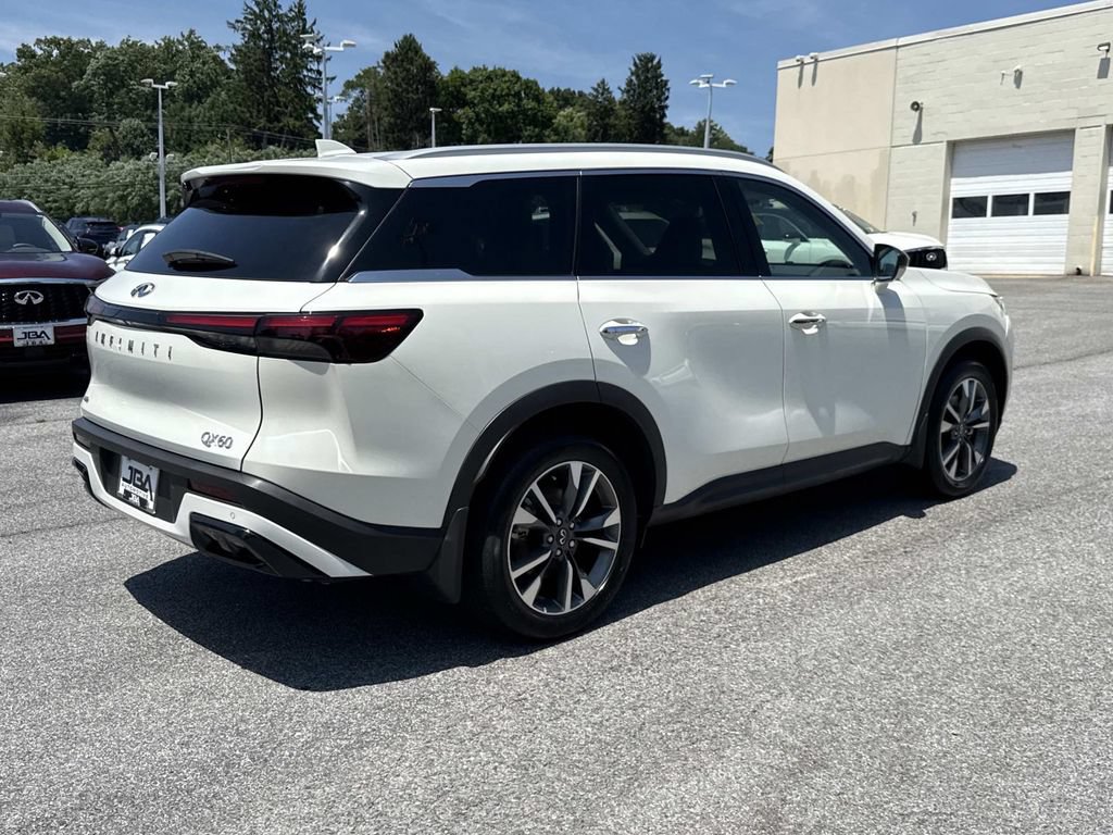 Certified 2025 INFINITI QX60 Luxe w/ Vision Package AWD/4WD image 26