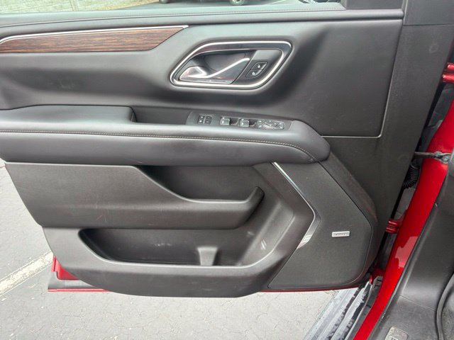 Used 2021 Chevrolet Suburban High Country AWD/4WD image 15