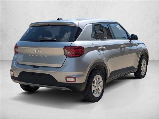 New 2026 Hyundai Venue SE FWD video 2