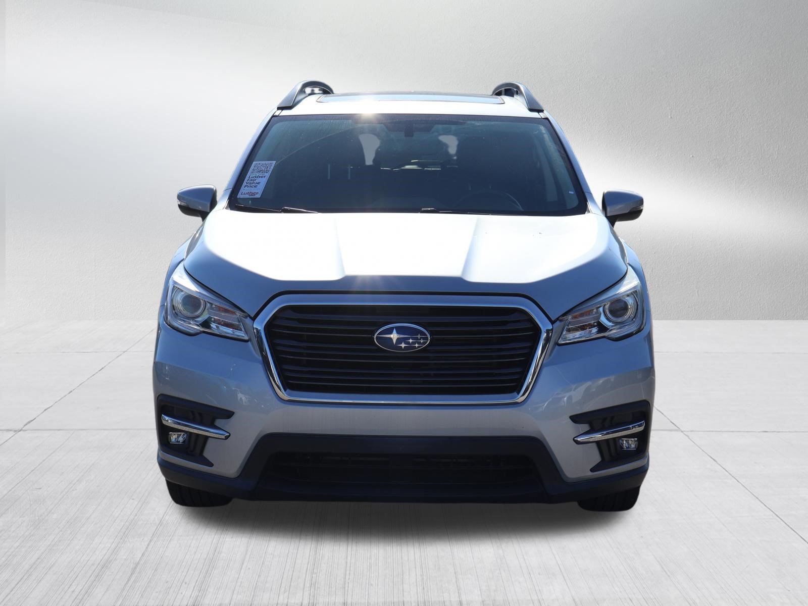 Used 2022 Subaru Ascent Limited w/ Technology Package AWD/4WD image 2