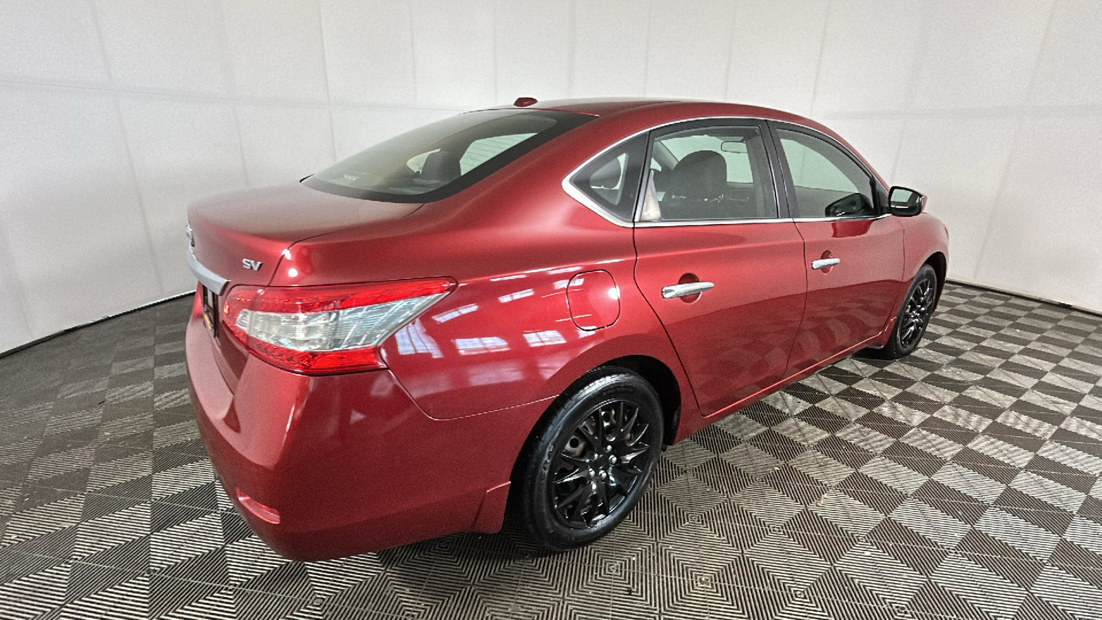 Used 2015 Nissan Sentra SV FWD image 3