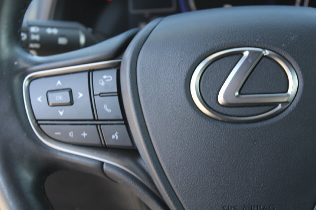 Used 2025 Lexus UX 300h FWD w/ Accessory Package (Z2) image 16