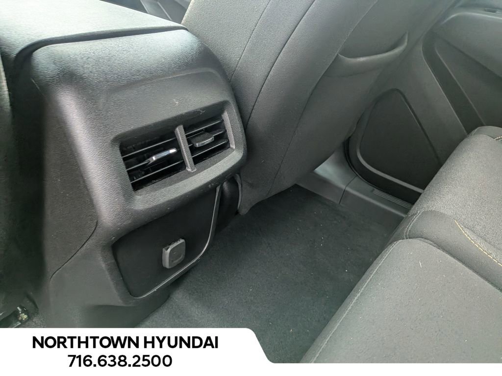 Used 2018 Chevrolet Equinox LT image 30