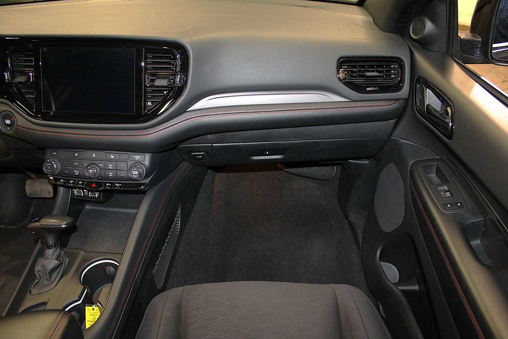 Certified 2025 Dodge Durango GT AWD/4WD image 34