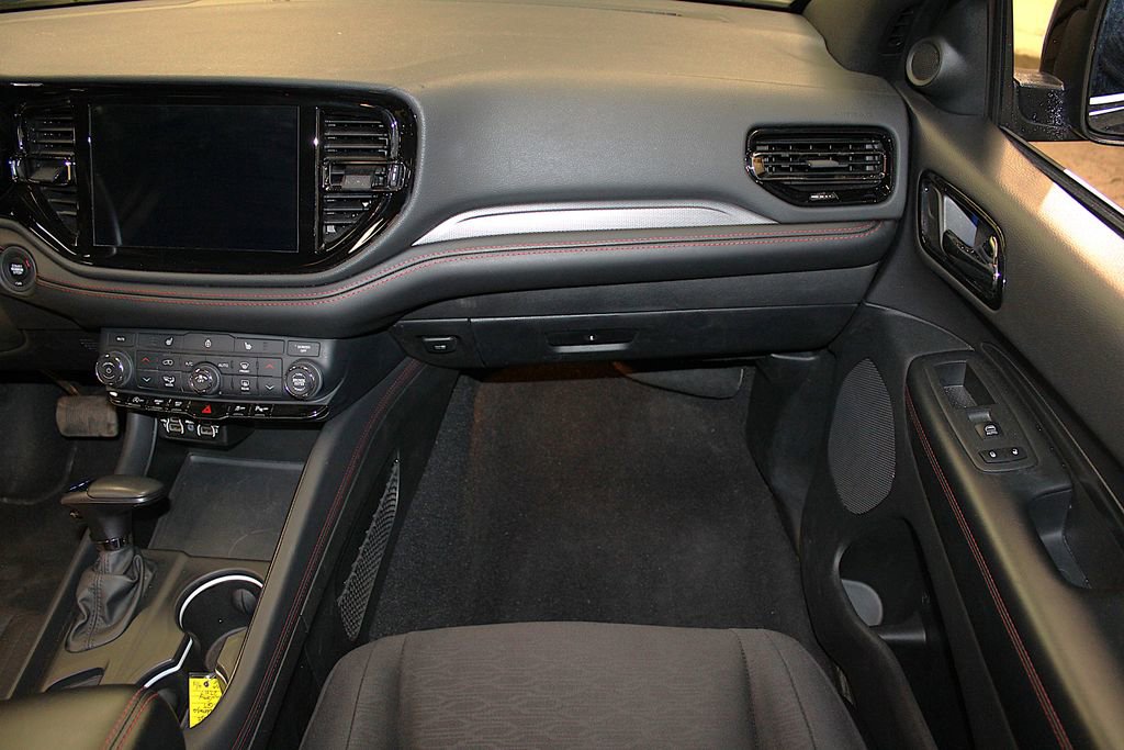 Certified 2025 Dodge Durango GT AWD/4WD image 34