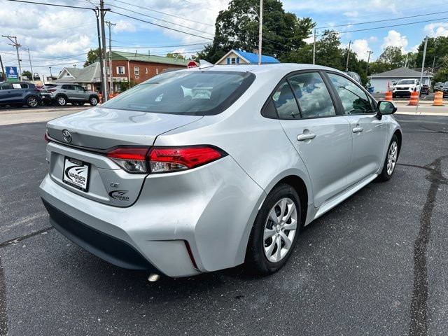 Used 2024 Toyota Corolla LE FWD image 8
