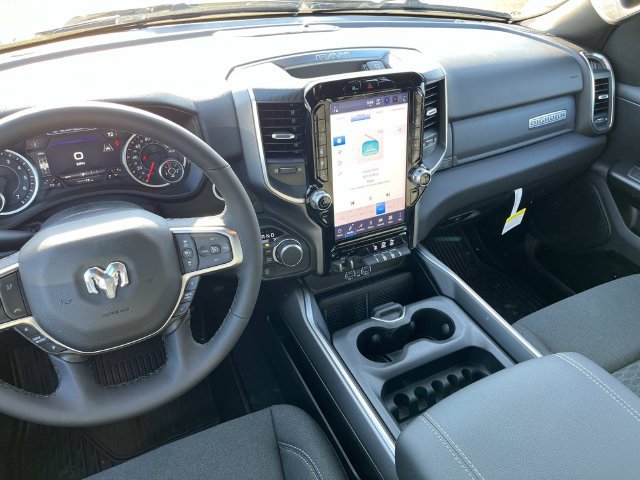 New 2026 RAM 1500 Big Horn AWD/4WD image 14