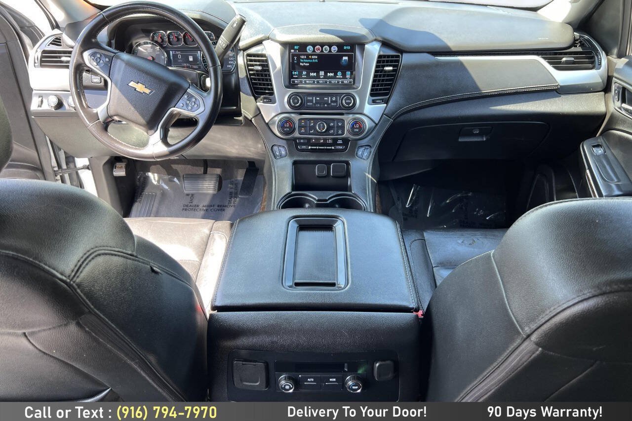 Used 2020 Chevrolet Suburban LT AWD/4WD image 15