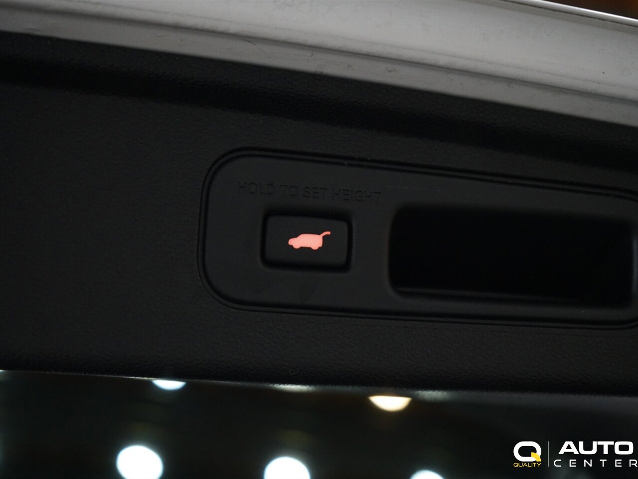 Used 2023 Honda Odyssey Touring image 36
