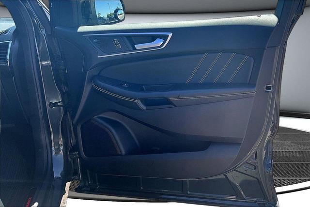 Used 2024 Ford Edge ST w/ Equipment Group 401A AWD/4WD image 27