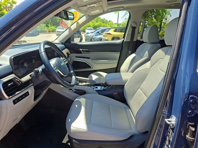 Used 2025 Kia Telluride EX AWD/4WD image 14