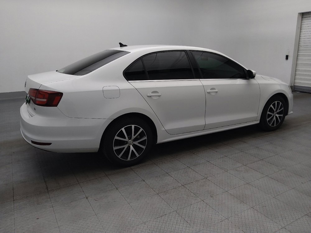 Used 2017 Volkswagen Jetta SE FWD image 10