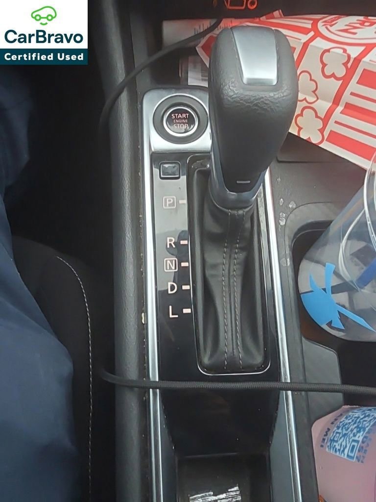 Used 2022 Nissan Sentra SV FWD image 17