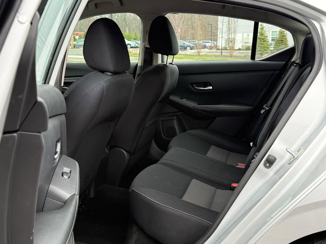 Used 2021 Nissan Sentra SV FWD image 11