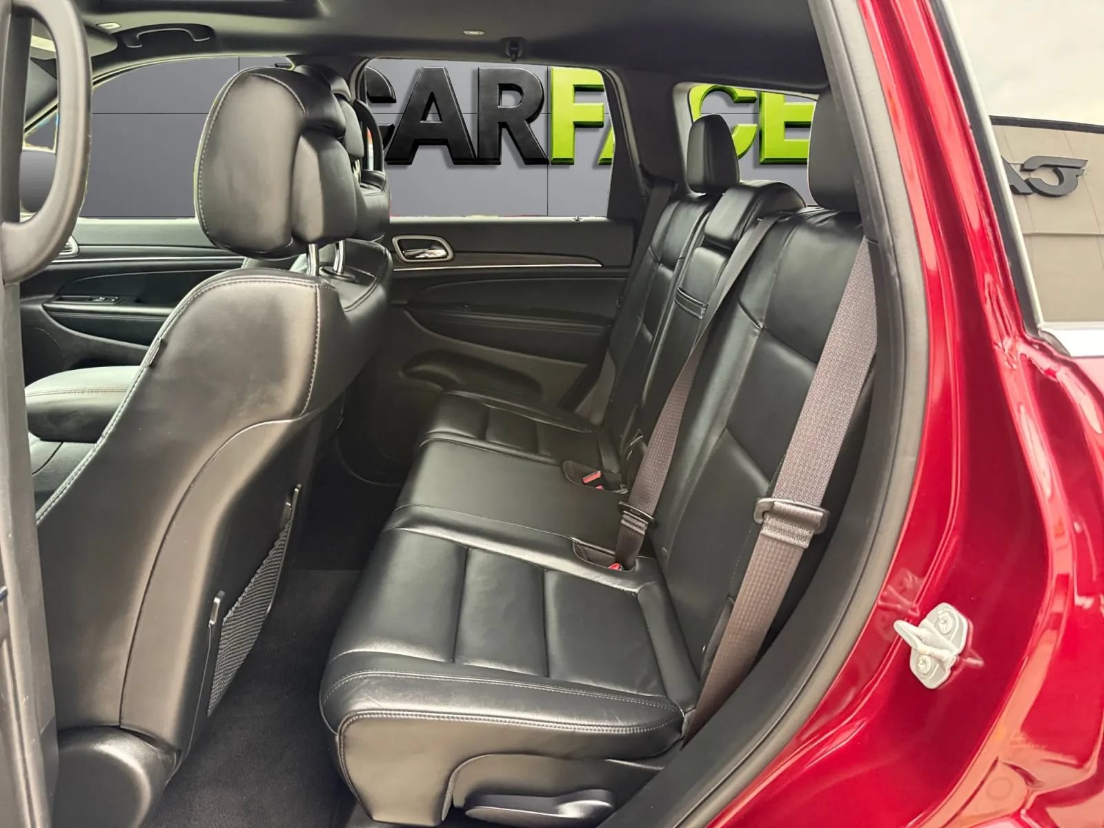 Used 2021 Jeep Grand Cherokee Limited AWD/4WD image 19