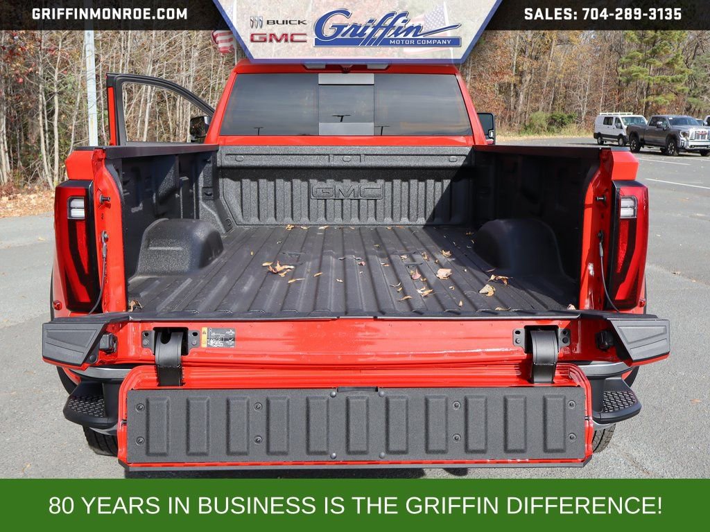 New 2026 GMC Sierra 3500 SLE w/ SLE Value Package AWD/4WD image 24