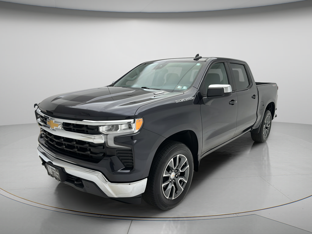 Used 2024 Chevrolet Silverado 1500 LT AWD/4WD image 4