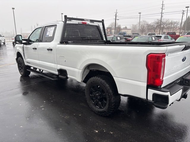 Used 2023 Ford F350 XLT image 16