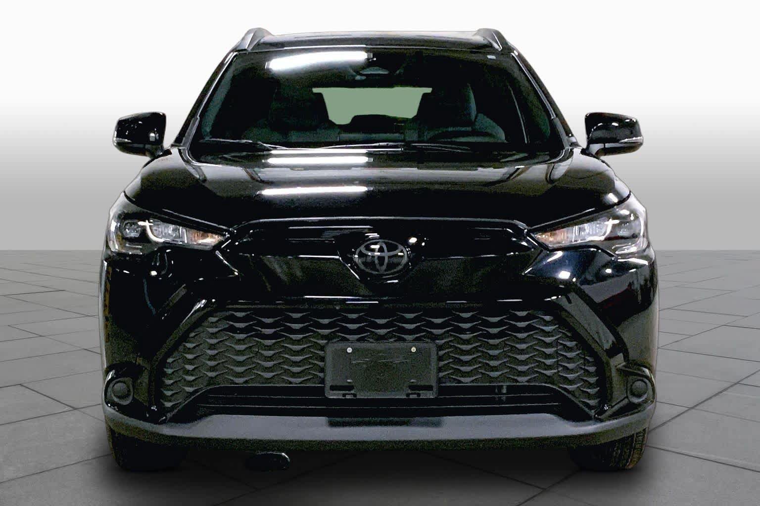 Used 2024 Toyota Corolla Cross AWD Hybrid image 4