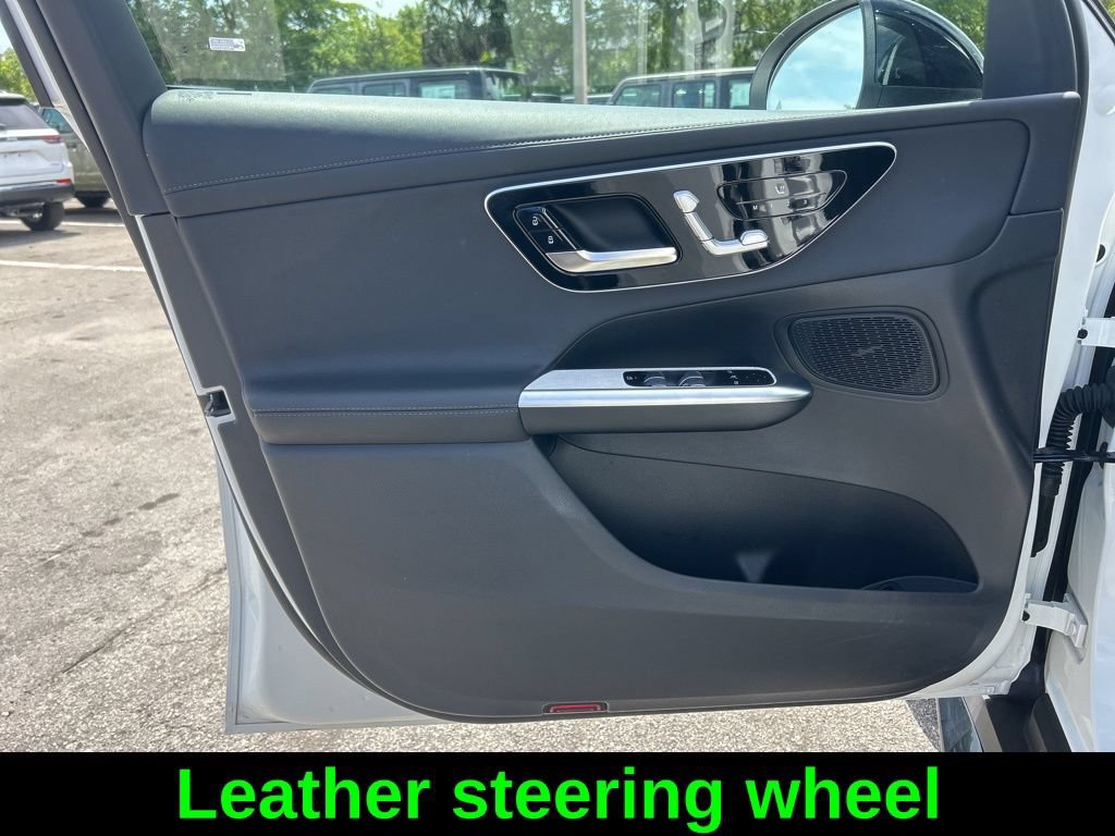 Used 2025 Mercedes-Benz GLC 43 AMG 4MATIC image 34