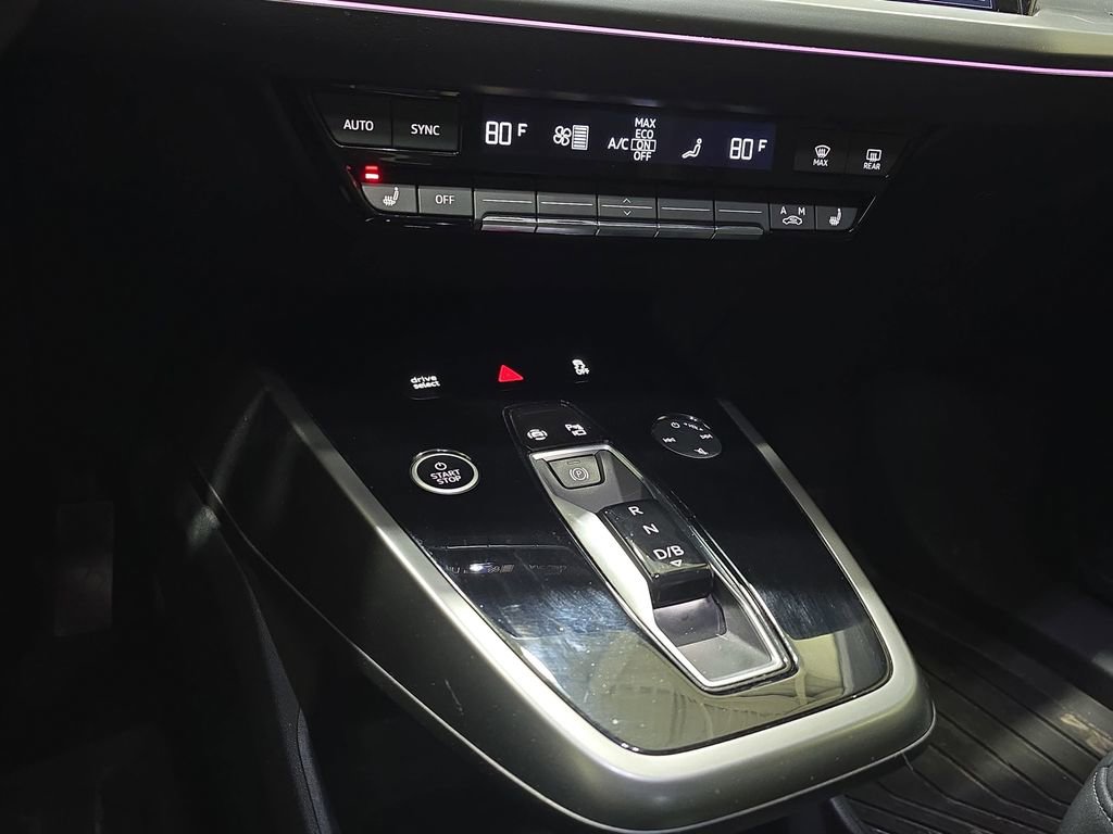Used 2024 Audi Q4 e-tron Premium Plus w/ Premium Plus image 26