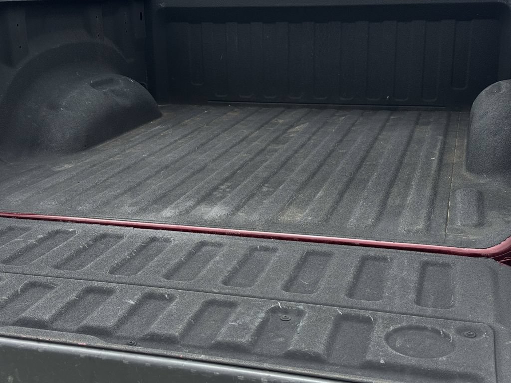 Used 2025 RAM 1500 Warlock AWD/4WD image 29