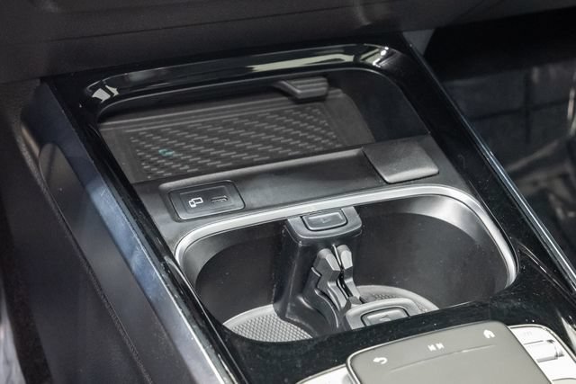 Used 2020 Mercedes-Benz GLB 250 4MATIC image 20