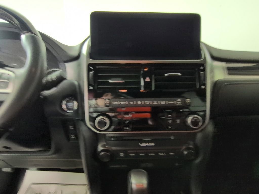 Used 2023 Lexus GX 460 Luxury w/ Sport Design Package AWD/4WD image 13