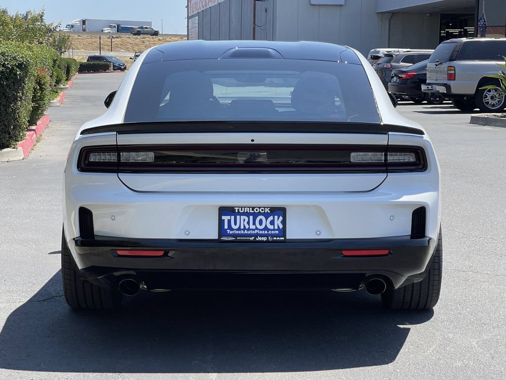 New 2026 Dodge Charger R/T w/ Blacktop Package AWD/4WD image 9