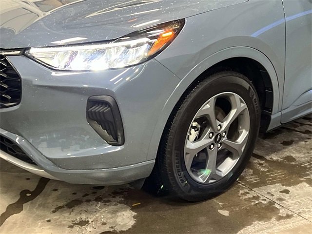 Certified 2023 Ford Escape ST-Line w/ Tech Pack #1 image 8
