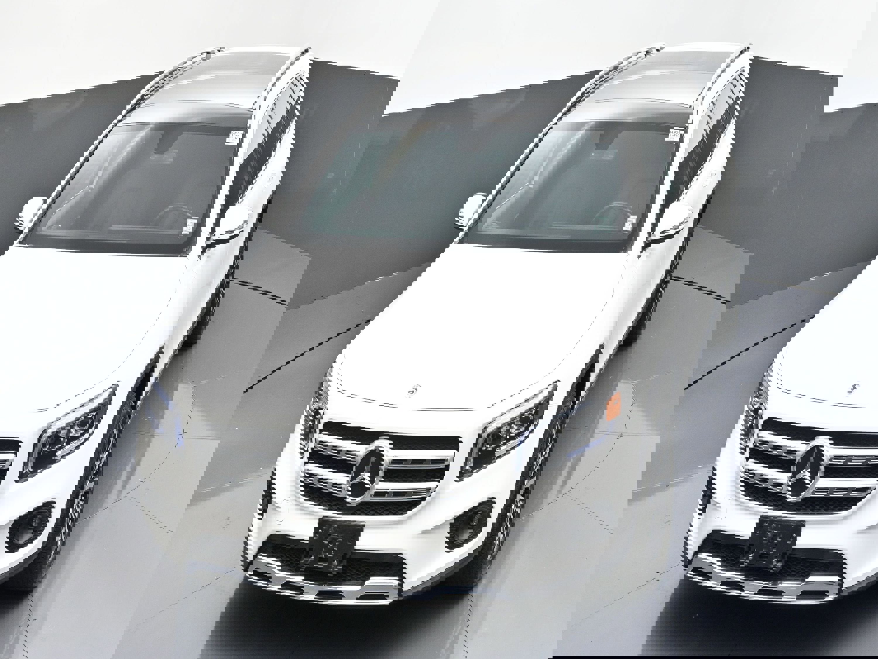 Used 2021 Mercedes-Benz GLB 250 4MATIC image 43