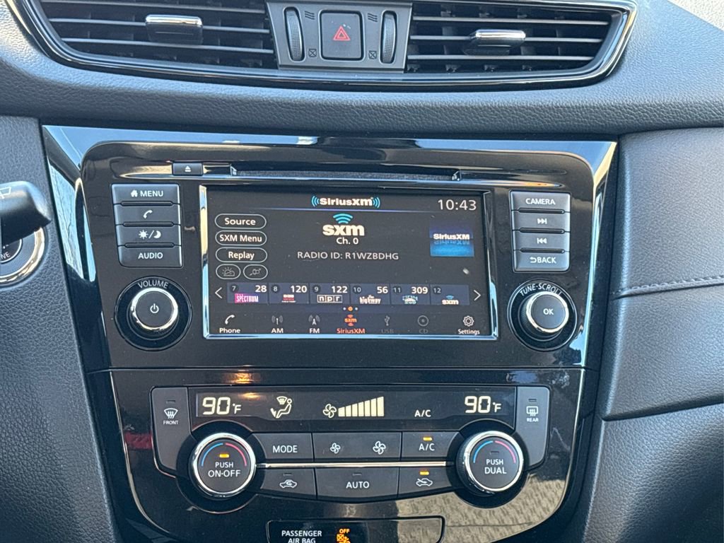 Used 2020 Nissan Rogue SV image 20