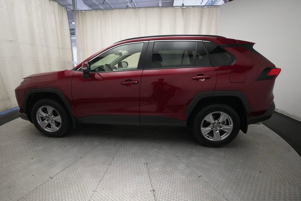 Used 2023 Toyota RAV4 XLE AWD/4WD image 23