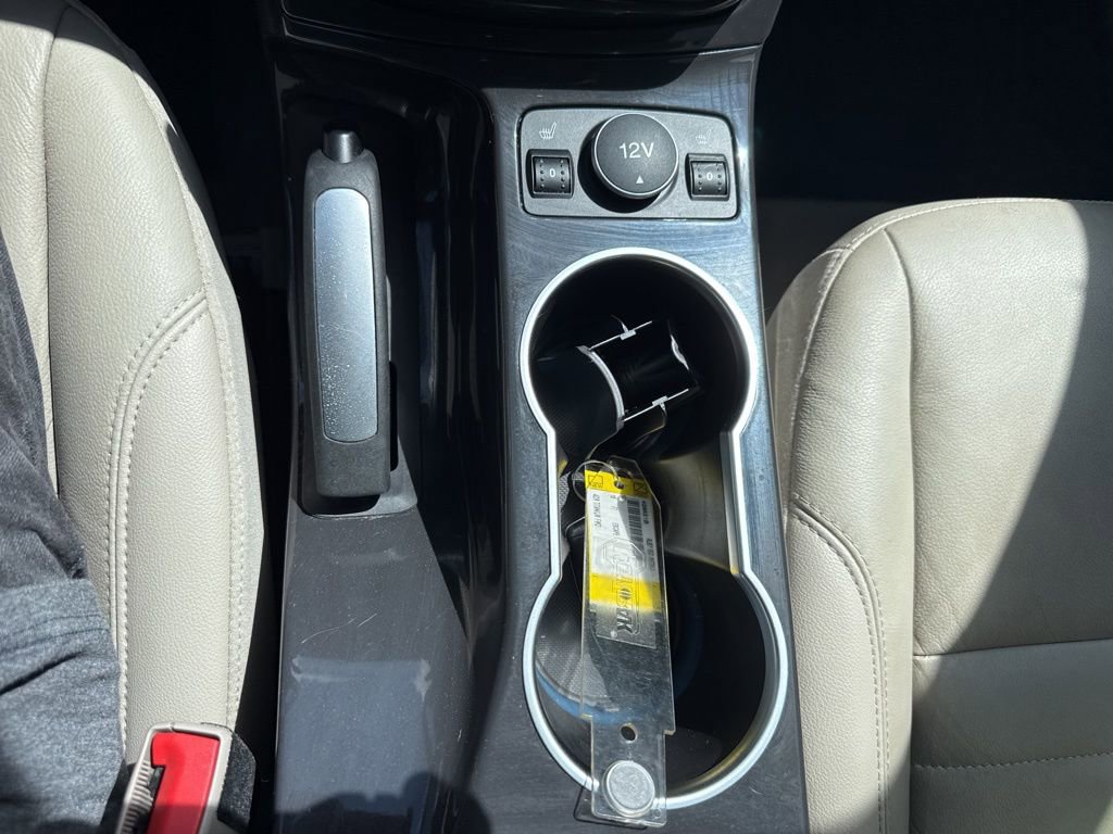 Used 2016 Ford Escape Titanium FWD image 25