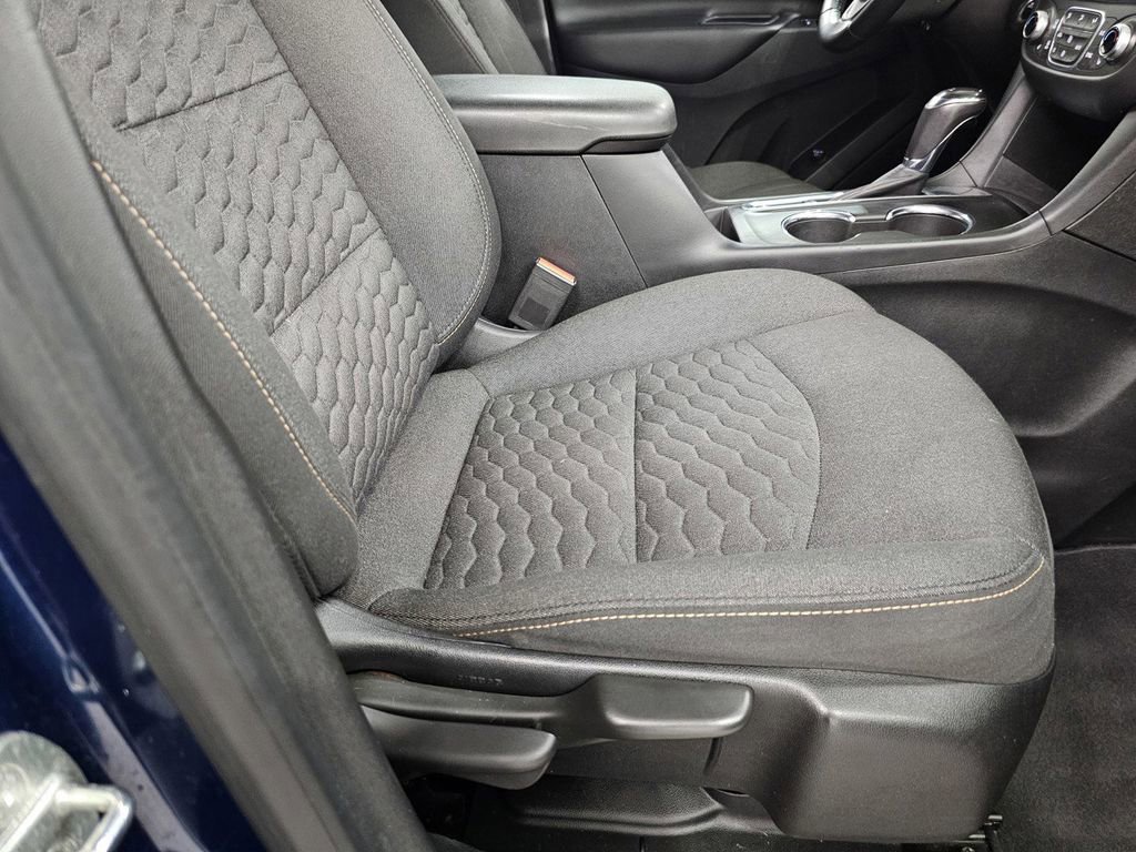 Used 2019 Chevrolet Equinox LT FWD image 21
