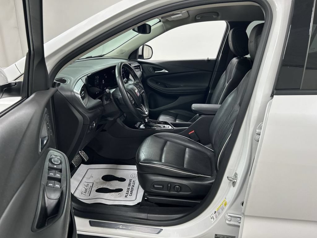 Certified 2024 Buick Encore GX Avenir w/ Avenir Convenience Package AWD/4WD image 9
