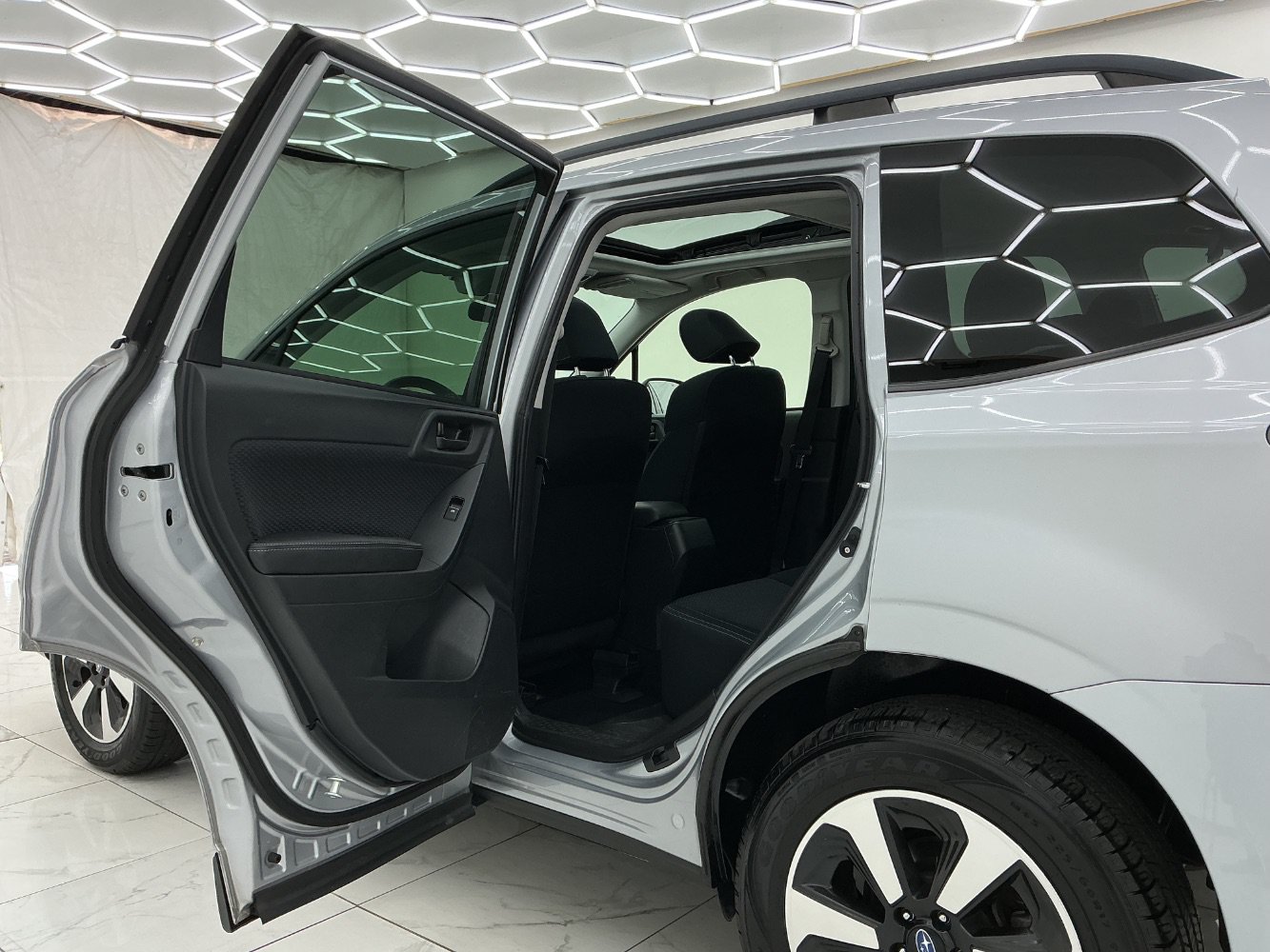Used 2018 Subaru Forester 2.5i Premium AWD/4WD image 22