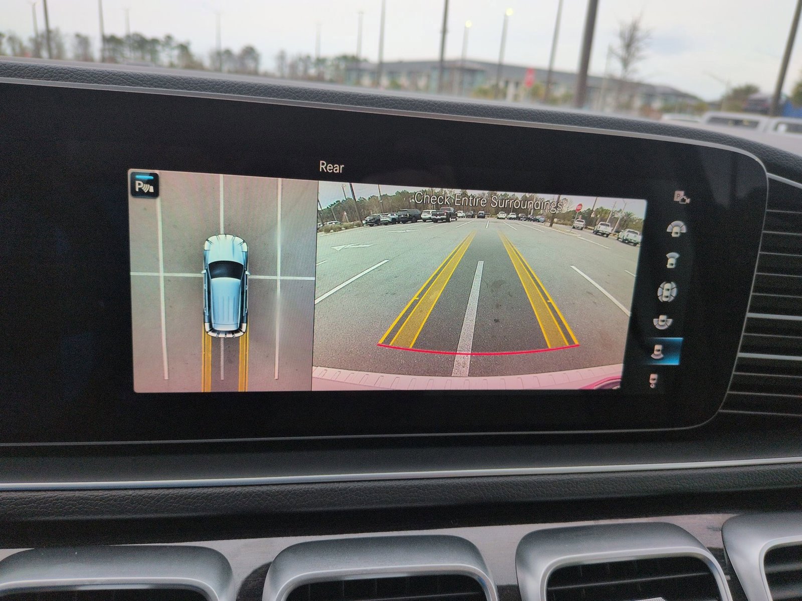 Used 2022 Mercedes-Benz GLE 350 4MATIC image 15