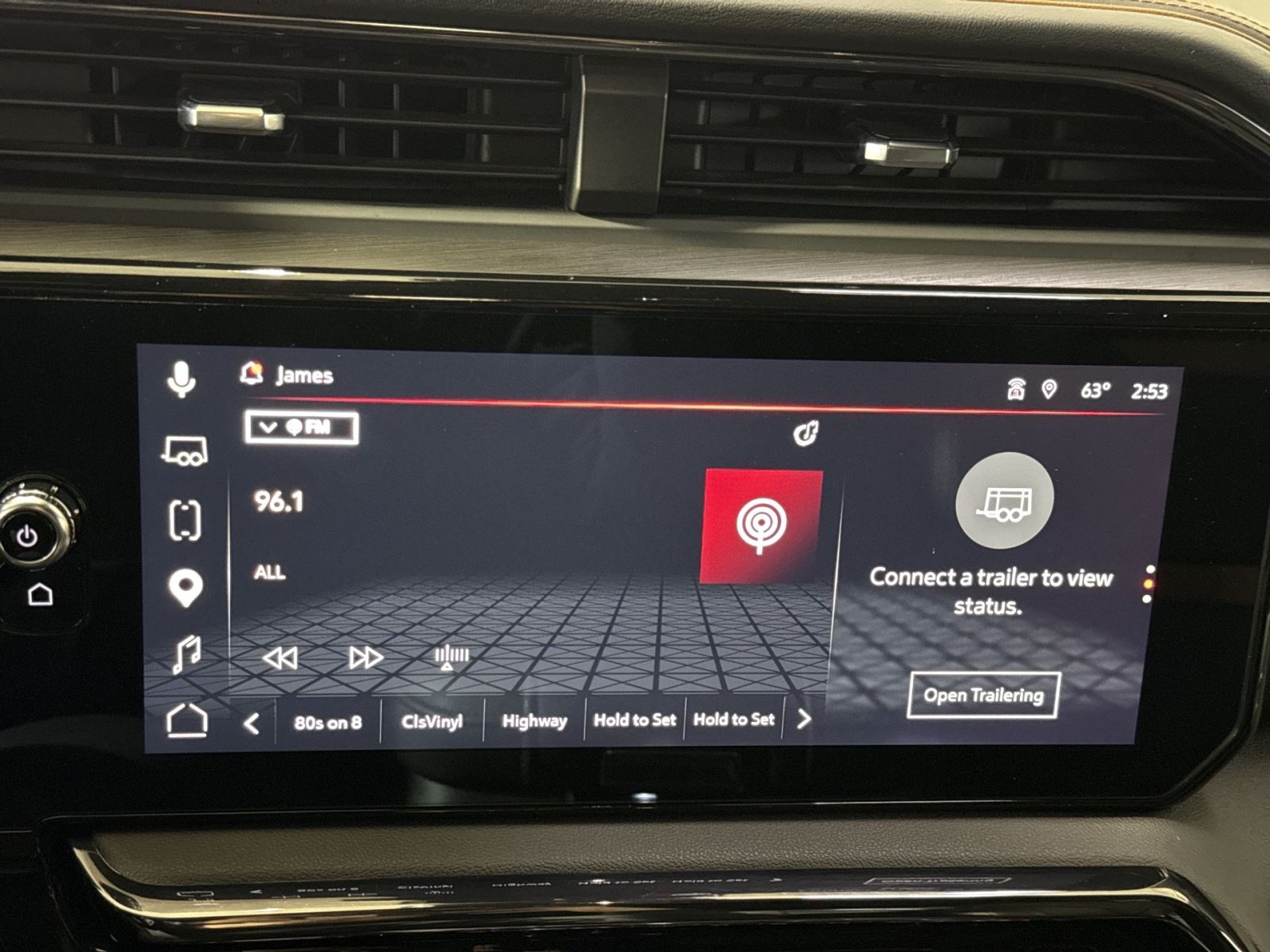 Used 2023 GMC Sierra 1500 AT4 w/ AT4 Premium Package AWD/4WD image 19