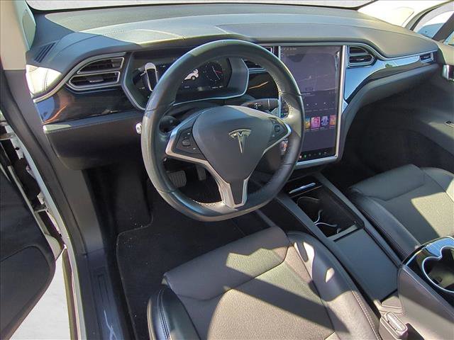 Used 2016 Tesla Model X 75D image 10