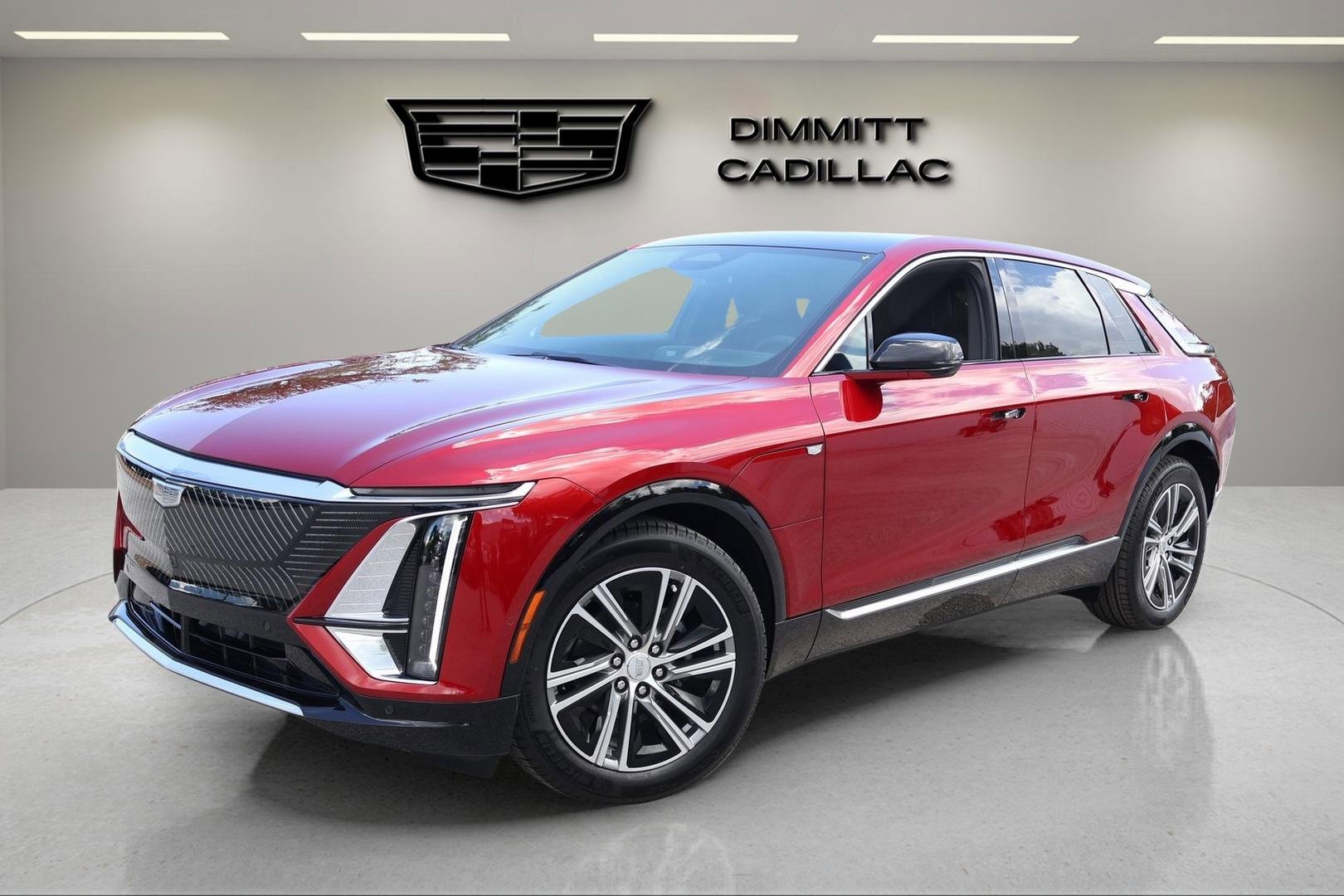 New 2025 Cadillac Lyriq Luxury