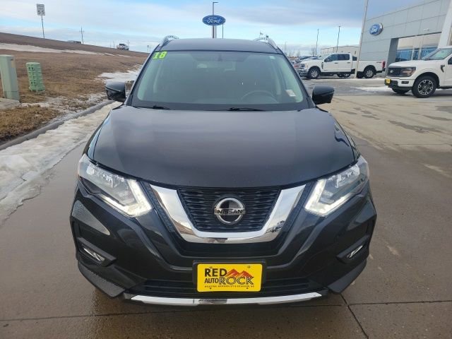 Used 2018 Nissan Rogue SV w/ Premium Package image 4