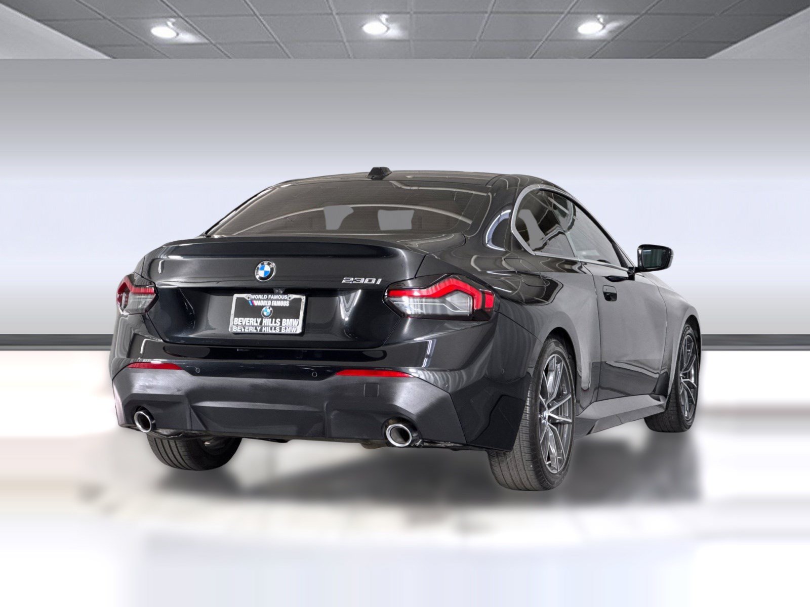 Used 2024 BMW 230i Coupe w/ Convenience Package RWD image 8
